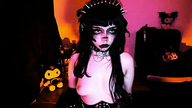 Yueeclipsa 即時 XXX 聊天