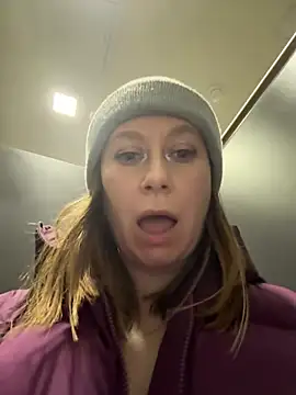 Brooke_lover live XXX chat