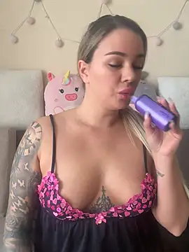 sexybatwomen33: απευθείας συνομιλία ΧΧΧ