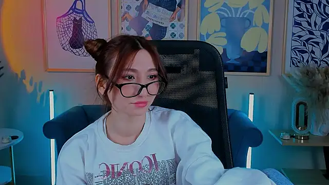 Karen__davis Adlı Modelin Canlı XXX Sohbeti