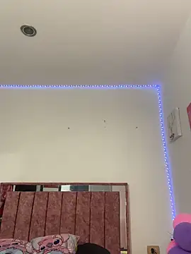 shagi_ লাইভ XXX চ্যাট