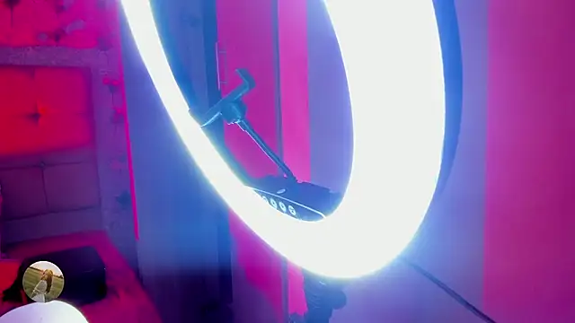 Kitty_Rose_CS Live XXX-chat