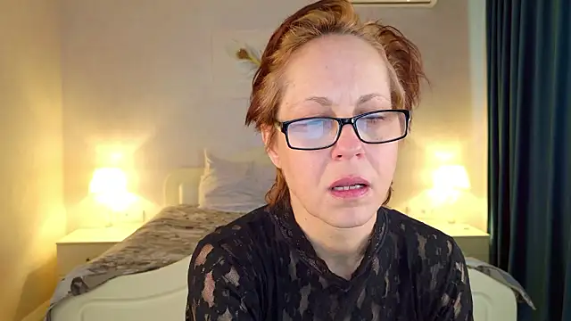 Živý XXX chat LioraWeiss