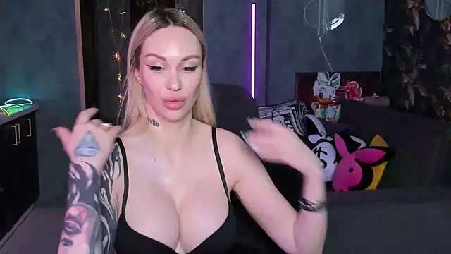 Chat XXX en directo de Blckmirrorr