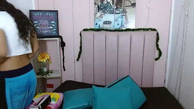 camila_williamss 现场XXX聊天