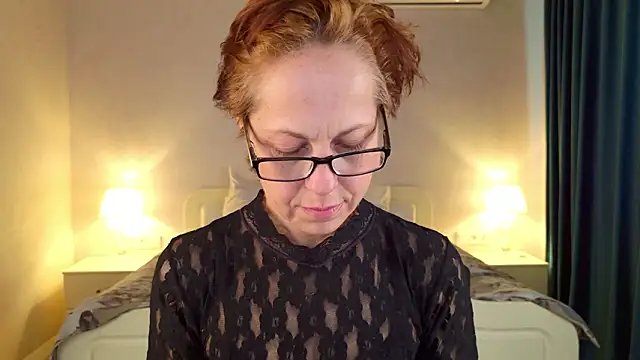 LioraWeiss লাইভ XXX চ্যাট