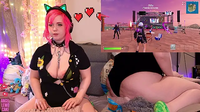دردشة Angel-Lewd-Cake الجنسية المباشرة