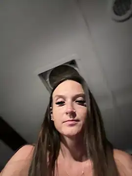 Kate-Paul Live XXX-chat