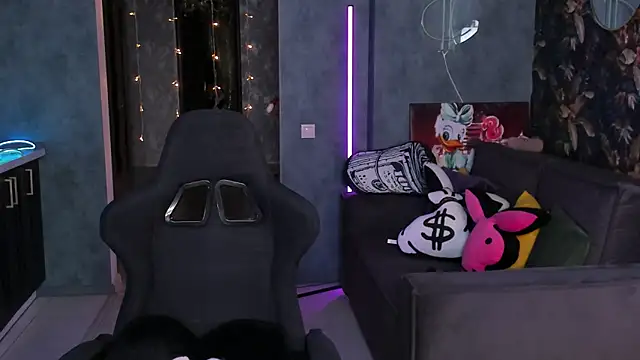 แชท XXX สดของ Blckmirrorr