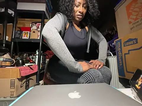 Chat +18 de wynterheat ao vivo