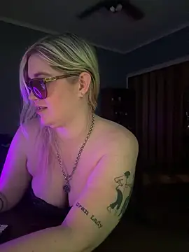 Chat XXX en directo de Granlady7