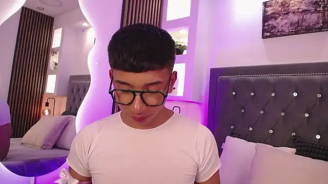 Chatroom XXX en direct de Fancy_Vixen