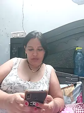 Chat XXX ao vivo de Poojabhabi101