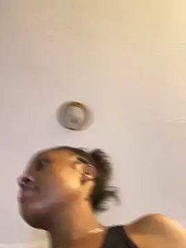 Chat XXX ao vivo de Dellah27