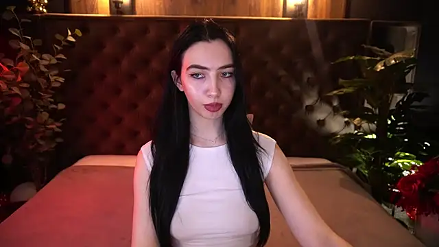 WildKittenX_'s Live XXX Chat
