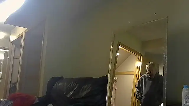 Sexyjenny@xh's Webcam Show