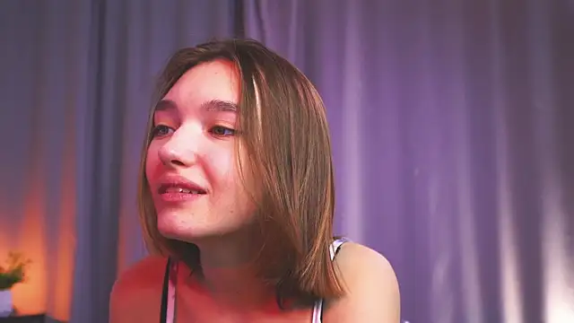 Leyla_crsh élő XXX-chatje