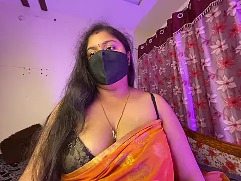 LouleyRanii Webcamshow