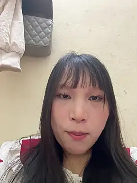 Charlotte-ee – Live XXX-chat