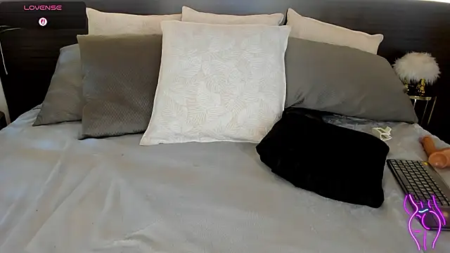 Онлайн чат XXX MiaKay1