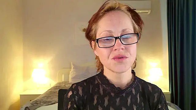 LioraWeiss Chat XXX in diretta