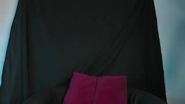 XXX chat uživo modela Britney_Rose