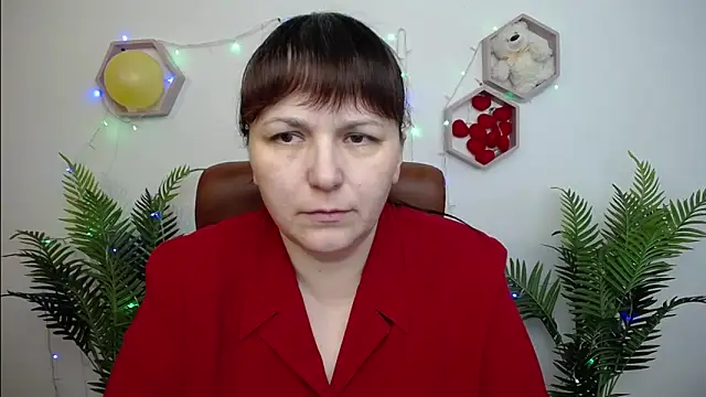 AliceInksSweetty Adlı Modelin Canlı XXX Sohbeti