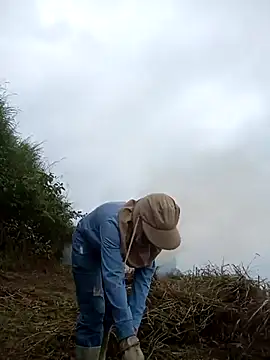 nangmo Adlı Modelin Canlı XXX Sohbeti