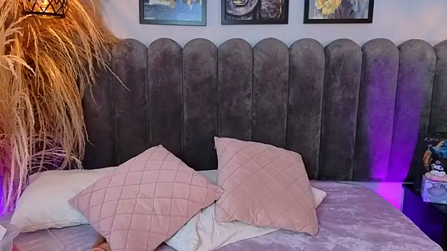 Dark_nina_n Webbikameraesitys