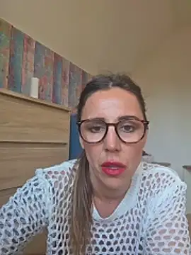 Klamsine Chat XXX in diretta