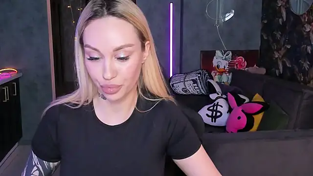 Blckmirrorr Live XXX-chat