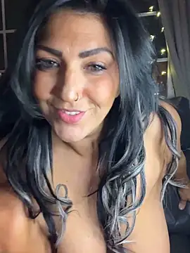 LittleMissEeve লাইভ XXX চ্যাট