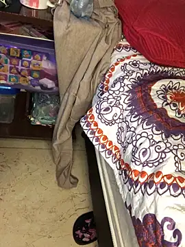 Chatroom XXX en direct de luisahot_9727