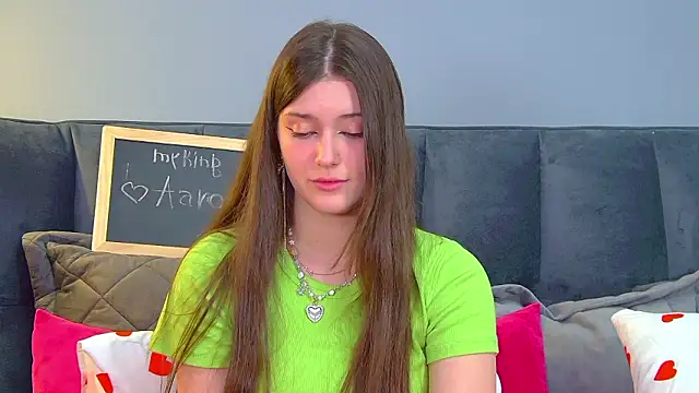 JessicaJewells live XXX chat