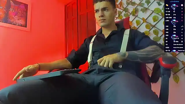 ALPHA_DOMINUS_ Adlı Modelin Web Kamerası Şovu