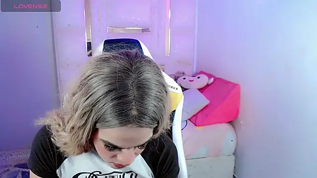 Sophiaa_doll_: απευθείας συνομιλία ΧΧΧ