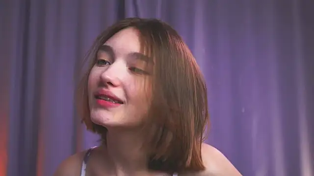 Leyla_crsh Chat XXX in diretta