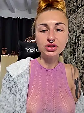 kylie_blck 现场XXX聊天