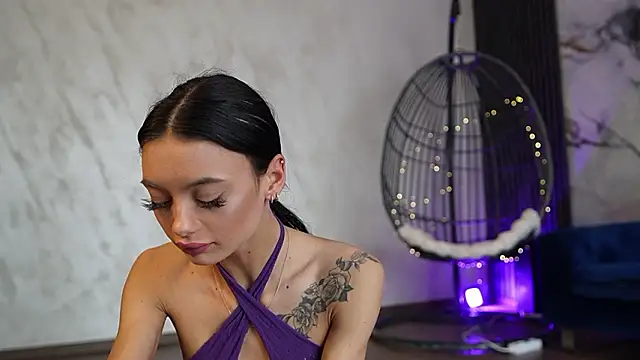 แชท XXX สดของ RachelRavee