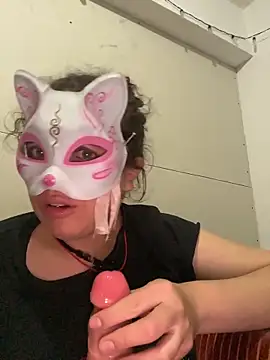 Lucy_YupiSweetn Live XXX chat