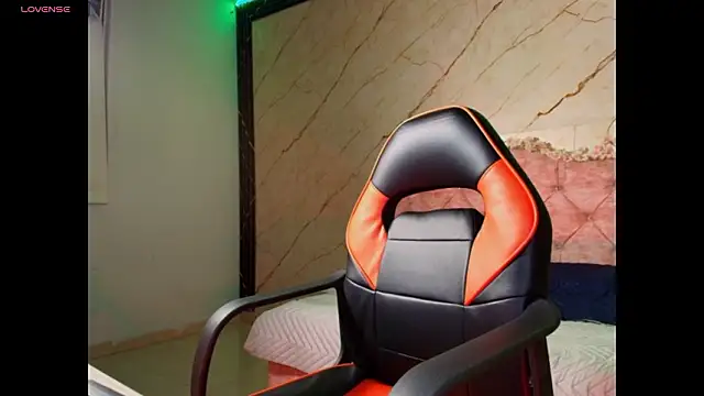 Show de webcam de monserrat_petite