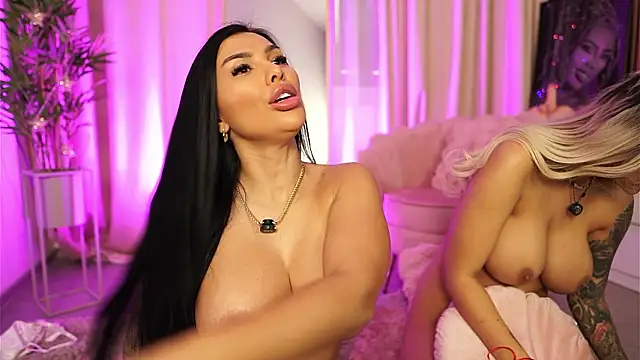 firesbomb777 Chat XXX live