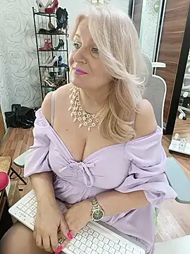 Chat XXX en directo de AvrilMillers