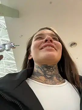 KishaMur: απευθείας συνομιλία ΧΧΧ