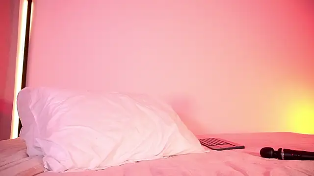 petitevictoria's Webcam Show