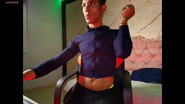 Show de monserrat_petite na webcam