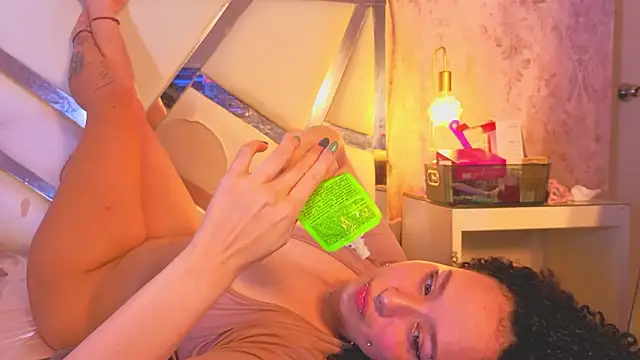 Benny_and_Mark Live XXX Chat