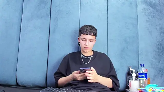 Megan_Thompson_ Chat XXX in diretta