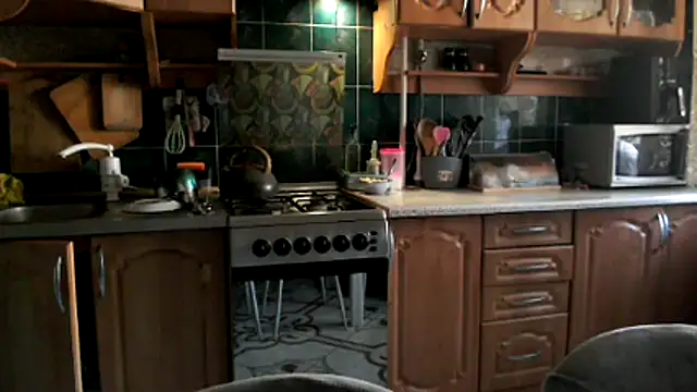 uliastar 现场XXX聊天