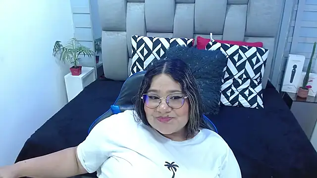 evelin_zaens' Live XXX Chat